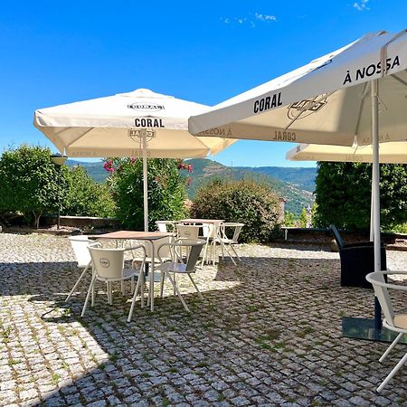 Vinhais Hotel Екстер'єр фото