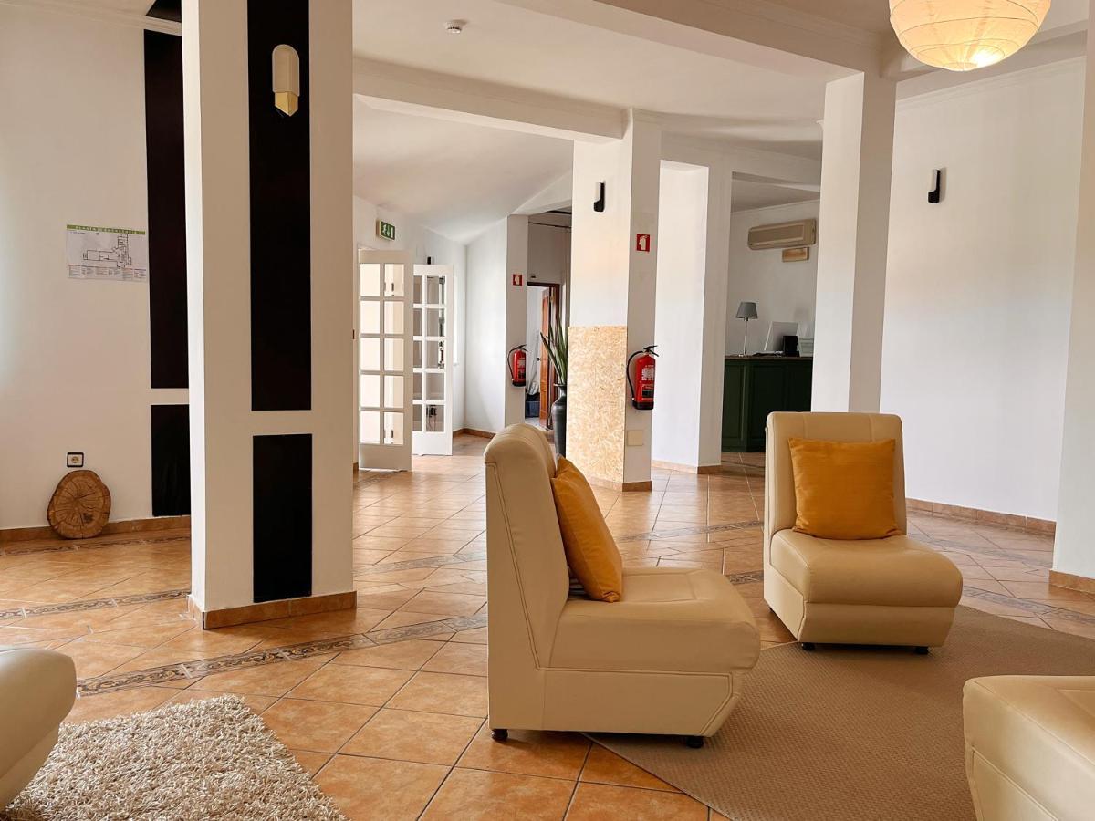 Vinhais Hotel Екстер'єр фото