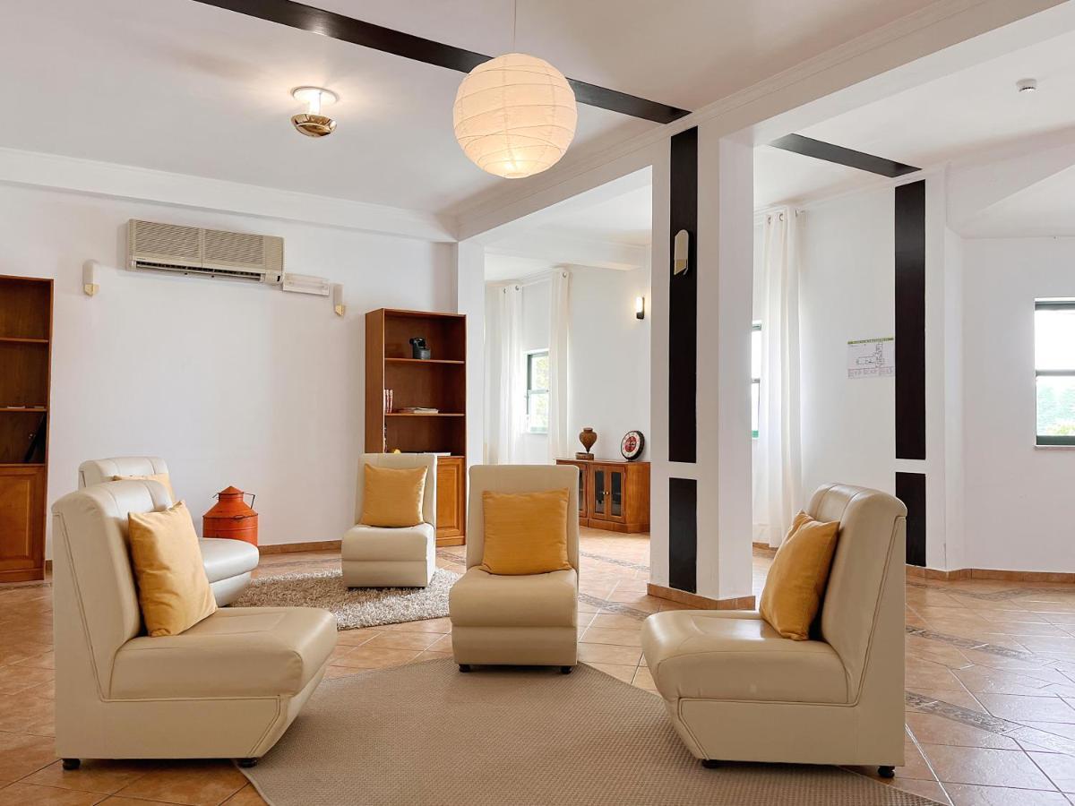 Vinhais Hotel Екстер'єр фото